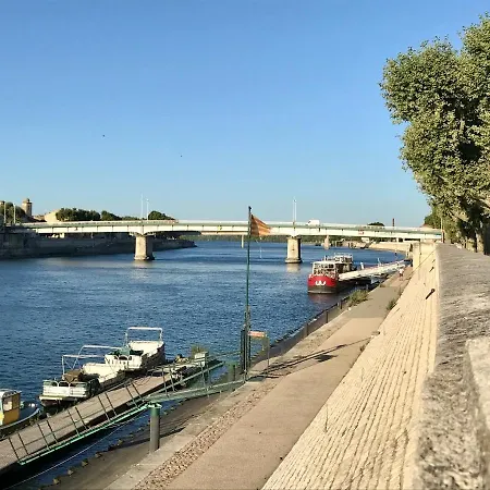 Porte De Camargue - Les Quais D'arles