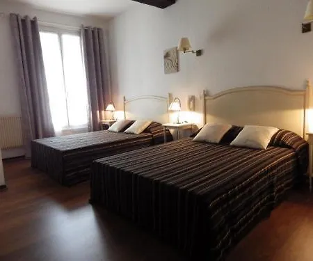 Porte De Camargue - Les Quais D'arles Hotel 2*
